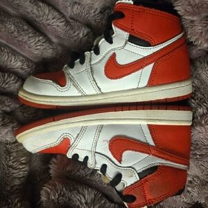 Toddler Jordan 1 Retro High Tops Size 10c